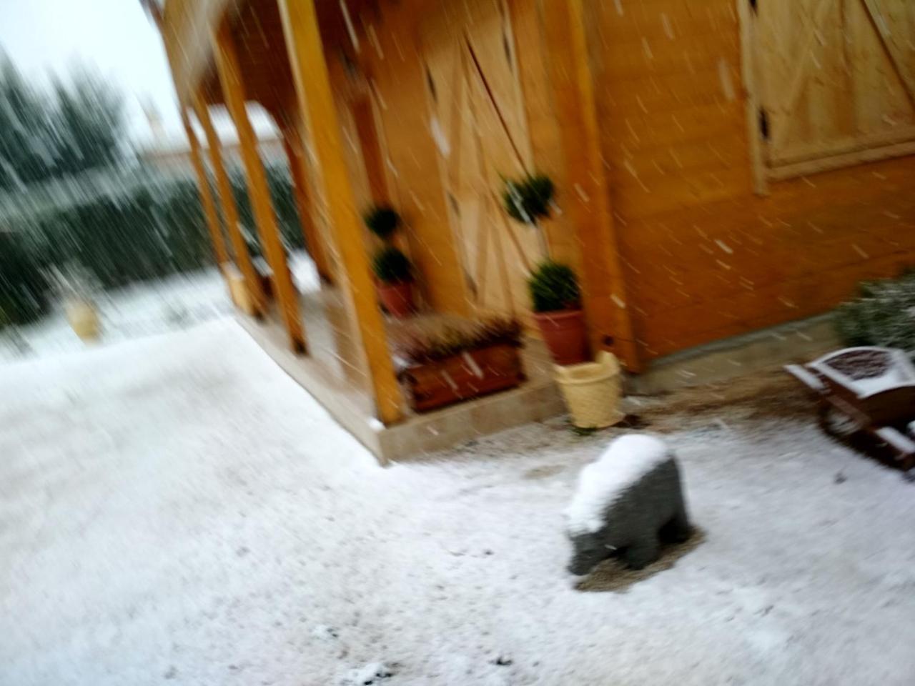 Kastor Chalets Ampelokipoi  Zewnętrze zdjęcie